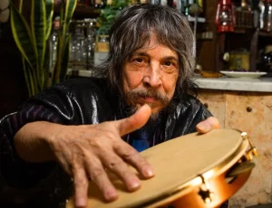 Benito di Paula morre aos 84 anos em São Paulo, pianista que uniu samba e romantismo e autor de 'Retalhos de Cetim' e 'Do Jeito Que a Vida Quer'