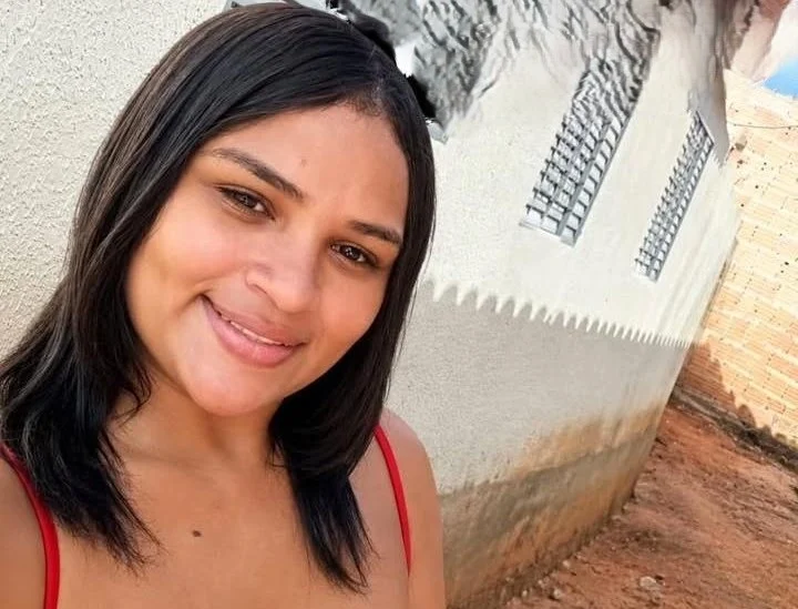 Mulher morre esfaqueada em Imperatriz durante briga de casais em condomínio, polícia investiga autoria e consumo de álcool entre os envolvidos