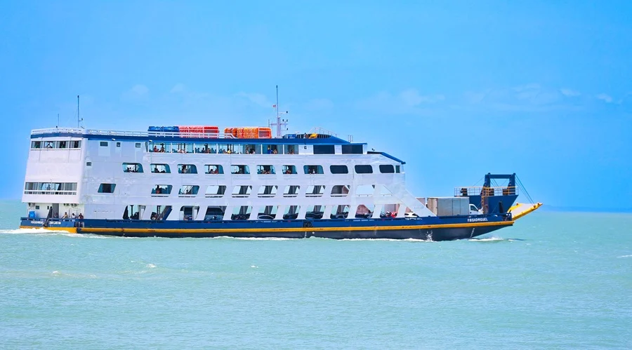 Travessia para a Baixada ganha reforço com estreia do ferryboat São Miguel, sistema chega a cinco embarcações para reduzir filas e ampliar vagas na rota
