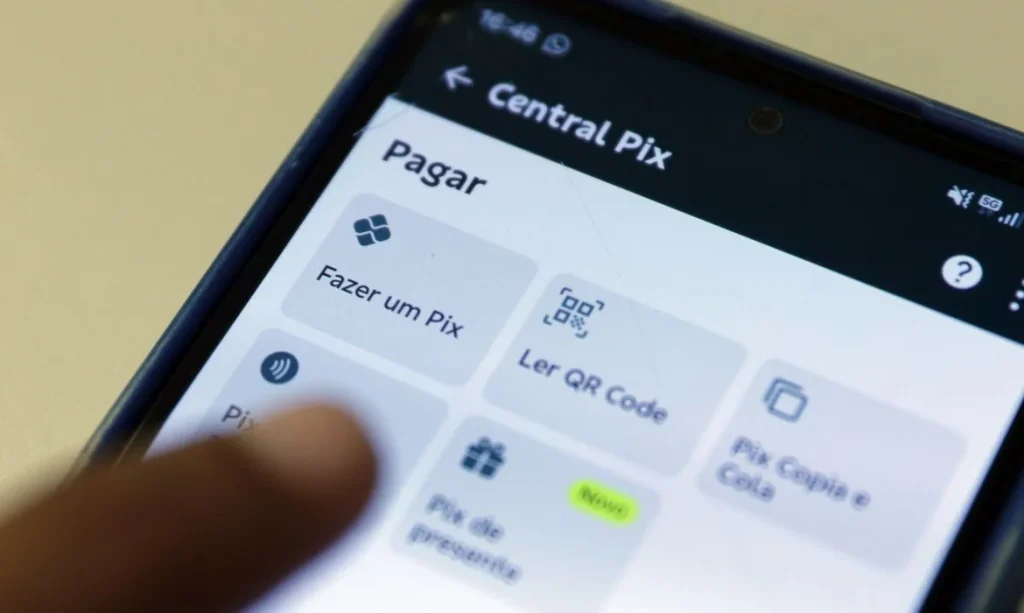 Pix Automático em Contas-Salário: Pagamentos Diretos Chegam em 2027 com Novas Regras do Banco Central