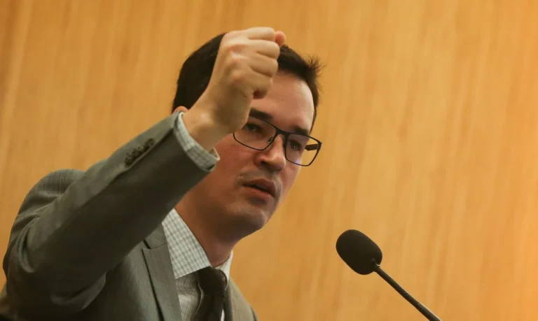 TSE adia julgamento sobre validade da candidatura de Deltan Dallagnol, risco de anular quase 3 milhões de votos e provocar eleição suplementar no Paraná