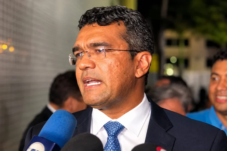 Lahésio articula apoio de até 100 prefeitos do Maranhão a Flávio Bolsonaro no segundo turno, mobilização busca ampliar base municipal e organizar campanha local